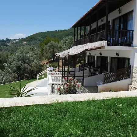 Rene Skiathos Town