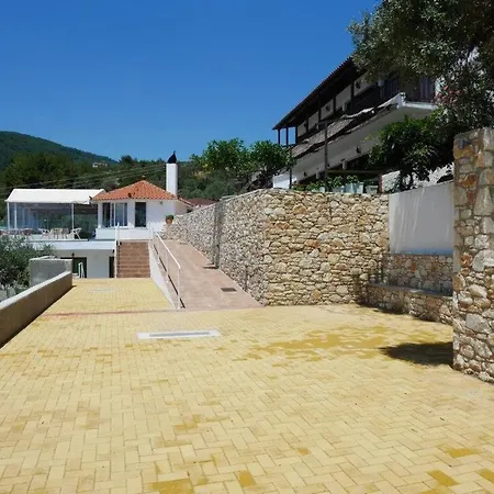 Rene Skiathos Town