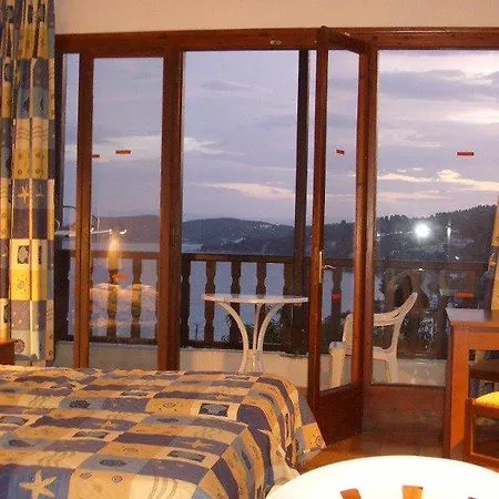 Hotel Rene Skiathos Town