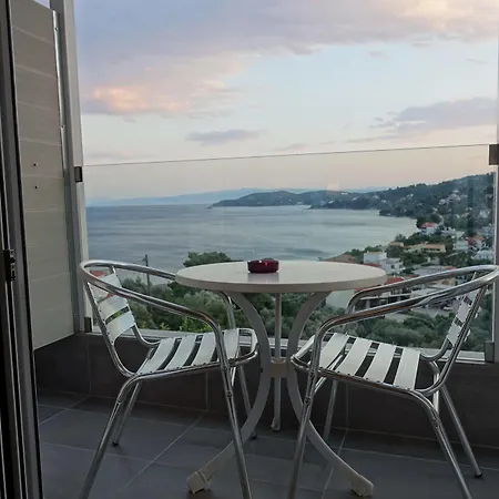 Hotel Rene Skiathos Town
